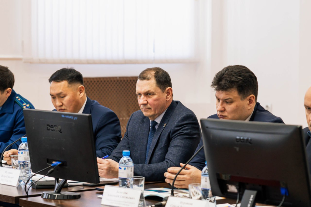 � ������� �������� ������������ ������ ������ � ������ �����������