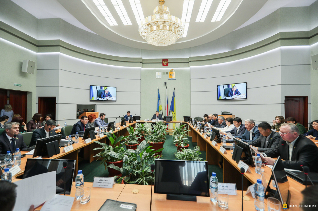 Депутаты Горсовета приняли бездефицитный бюджет во втором чтении Депутаты Горсовета приняли бездефицитный бюджет во втором чтении