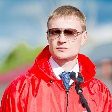 Мнение: «Если уж говорить о повышении, то повышении пенсий до достойного уровня, а не так, что люди заплатили коммунальные услуги, и им не остаётся ни на таблетки, ни на еду» Мнение: «Если уж говорить о повышении, то повышении пенсий до достойного уровня, а не так, что люди заплатили коммунальные услуги, и им не остаётся ни на таблетки, ни на еду»