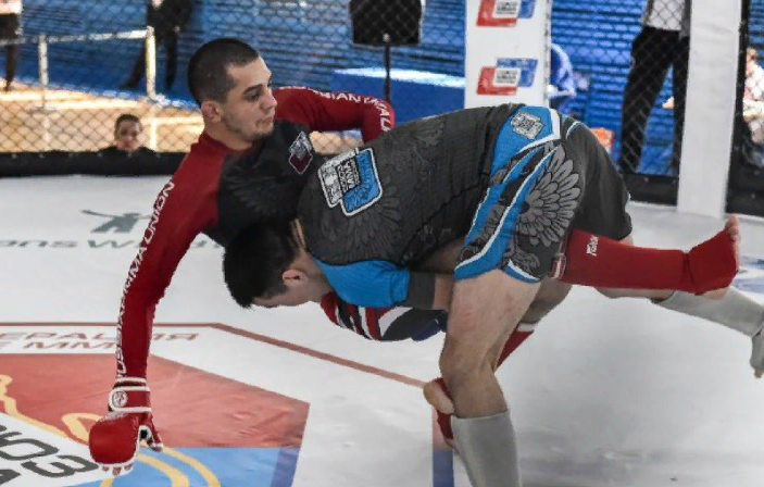 Спортсмен из Бурятии выиграл чемпионат Дальнего Востока по ММА Спортсмен из Бурятии выиграл чемпионат Дальнего Востока по ММА
