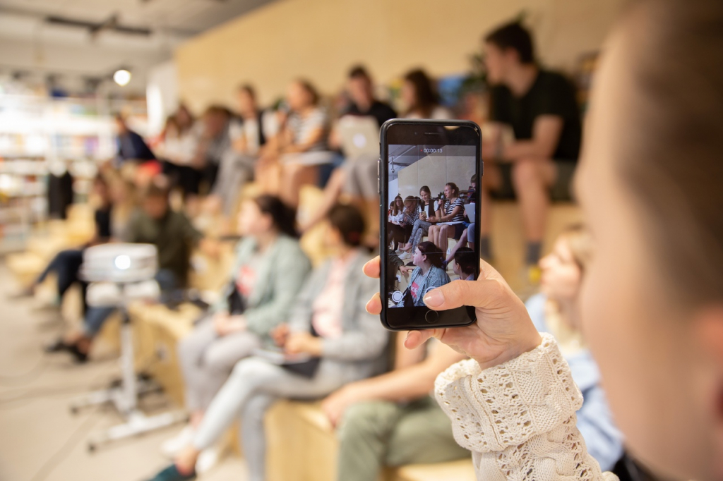 Tele2 ���������� ������ ��������� �������� �� ���� ������