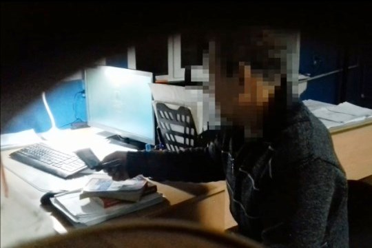 Подозреваемый в убийстве пенсионера на севере Бурятии давал взятку полицейскому ► Подозреваемый в убийстве пенсионера на севере Бурятии давал взятку полицейскому ►