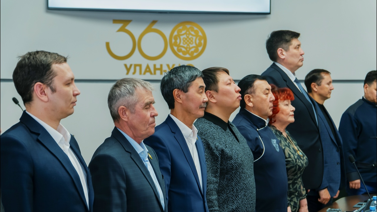 В Улан-Удэ готовятся к началу работы первой платной парковки на территории города В Улан-Удэ готовятся к началу работы первой платной парковки на территории города