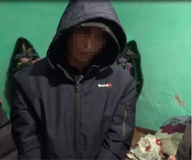 Житель Бурятии убил подростка и насильно удерживал женщин в доме Житель Бурятии убил подростка и насильно удерживал женщин в доме