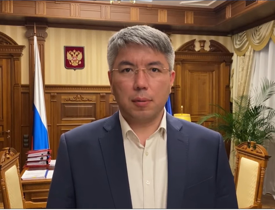 Глава Бурятии: «Давайте не создавать ситуацию, когда снова тысячи людей останутся без работы» Глава Бурятии: «Давайте не создавать ситуацию, когда снова тысячи людей останутся без работы»