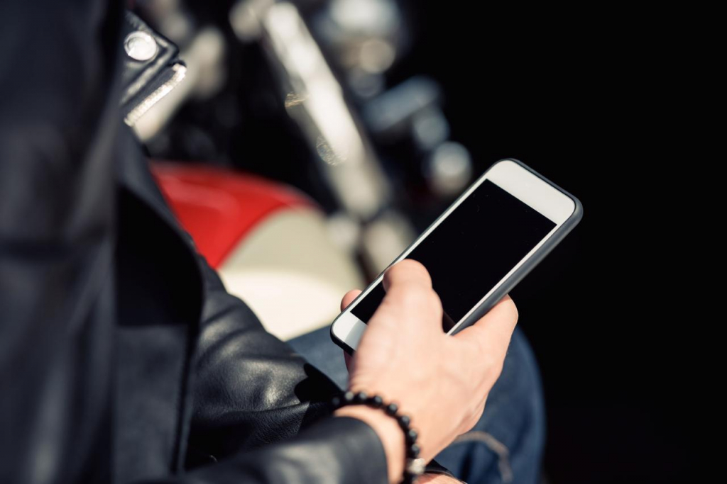 Tele2 ���������� ���������� ����������� �� 15 ��� ��� ��������� �� �������