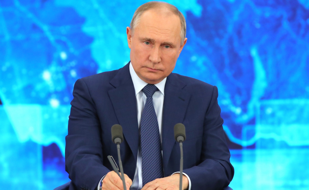 Путин о поддержке бизнеса: "Смотрим на то, что будет происходить в ближайшее время" Путин о поддержке бизнеса: "Смотрим на то, что будет происходить в ближайшее время"