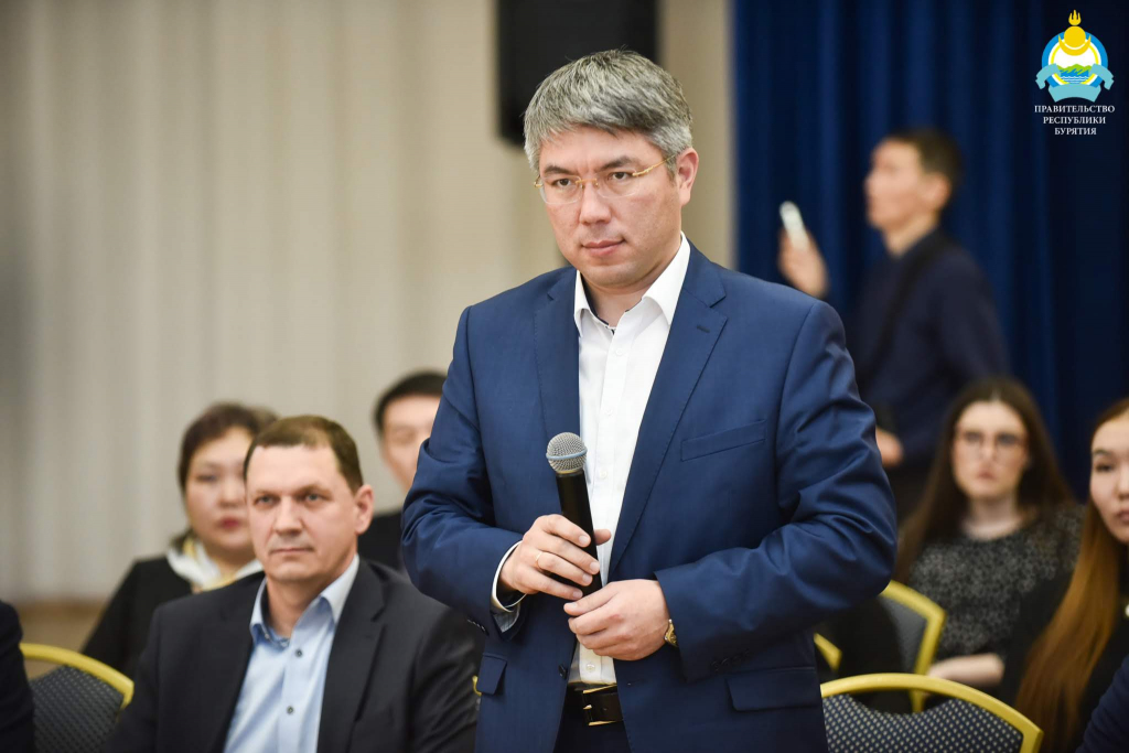 Глава Бурятии: "Президент слышит и видит всех" Глава Бурятии: "Президент слышит и видит всех"