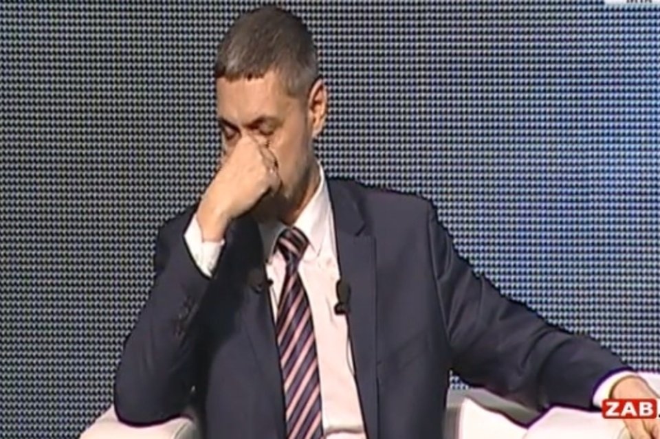 Врио губернатора Забайкалья заплакал после вопроса многодетной матери Врио губернатора Забайкалья заплакал после вопроса многодетной матери
