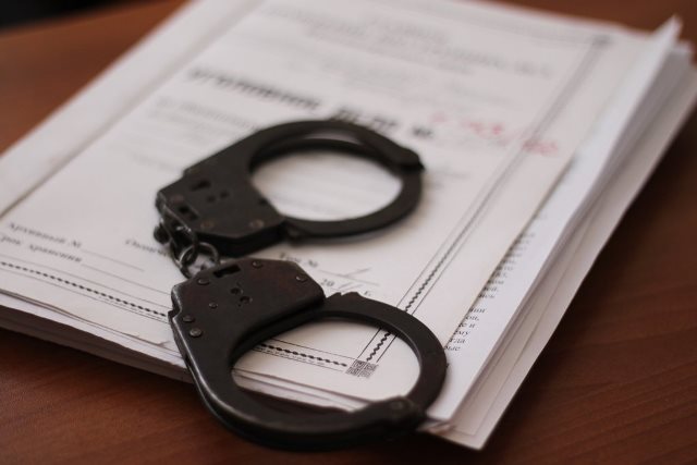 Дело серийного вора, обокравшего частные дома в Улан-Удэ на полмиллиона, передано в суд Дело серийного вора, обокравшего частные дома в Улан-Удэ на полмиллиона, передано в суд