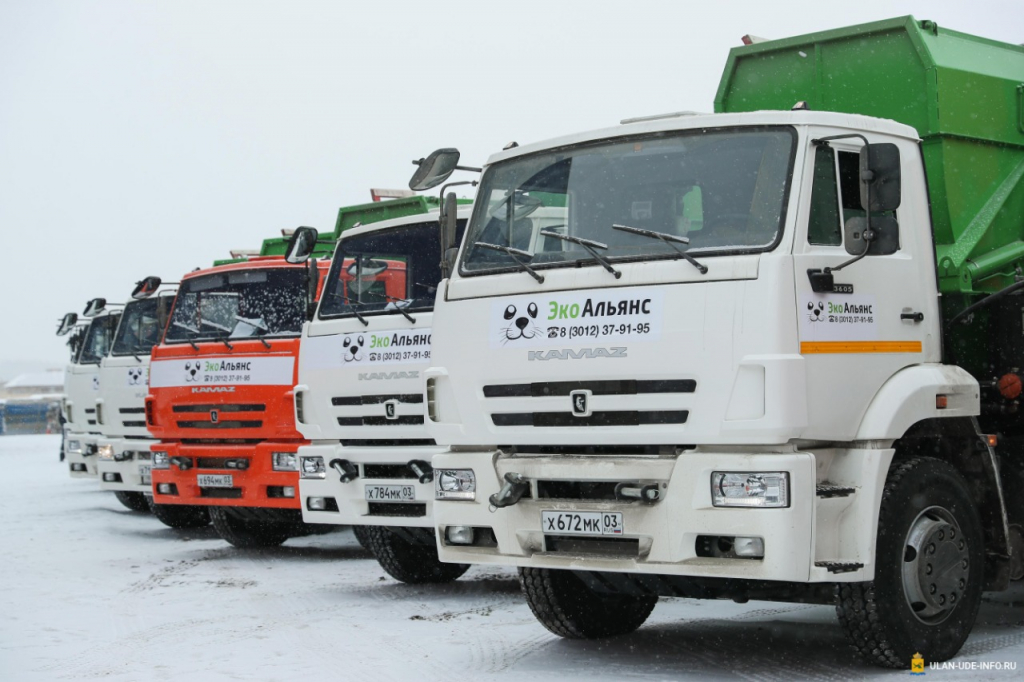 Автопарк мусорного оператора Улан-Удэ пополнился современной техникой Автопарк мусорного оператора Улан-Удэ пополнился современной техникой