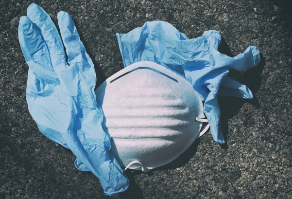� ����-��� ���� 65-������ ������� � COVID-19