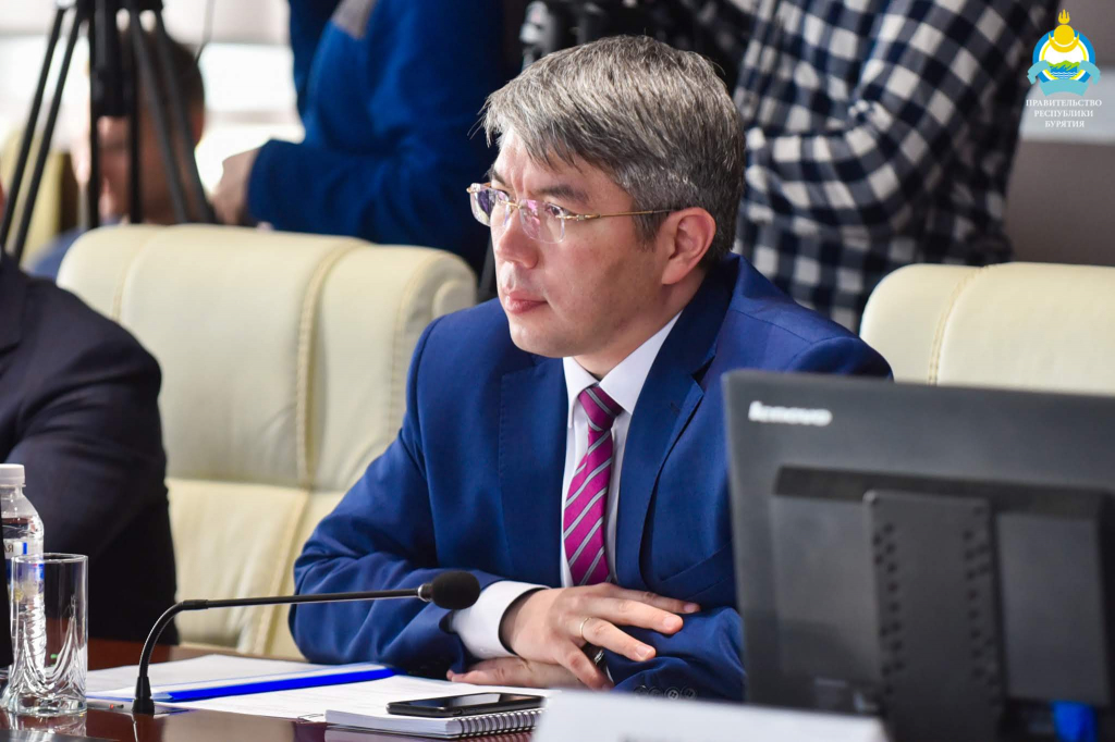Глава Бурятии о работе: "Трудно все дается" Глава Бурятии о работе: "Трудно все дается"