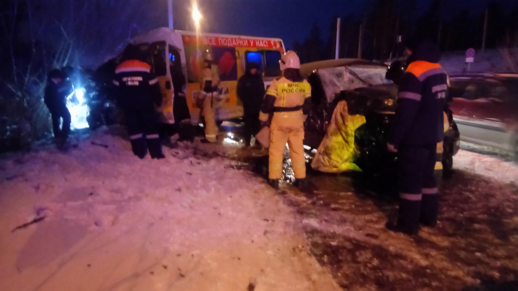 В Улан-Удэ произошло страшное ДТП В Улан-Удэ произошло страшное ДТП