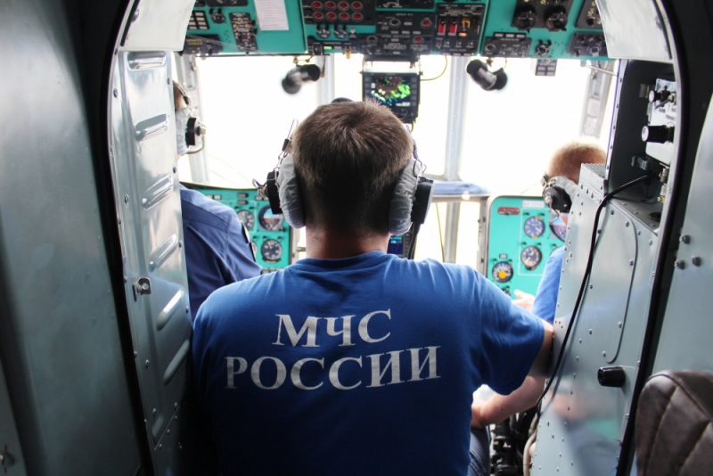 В Бурятии спасатели на вертолете МЧС эвакуировали мужчину с травмой ног В Бурятии спасатели на вертолете МЧС эвакуировали мужчину с травмой ног