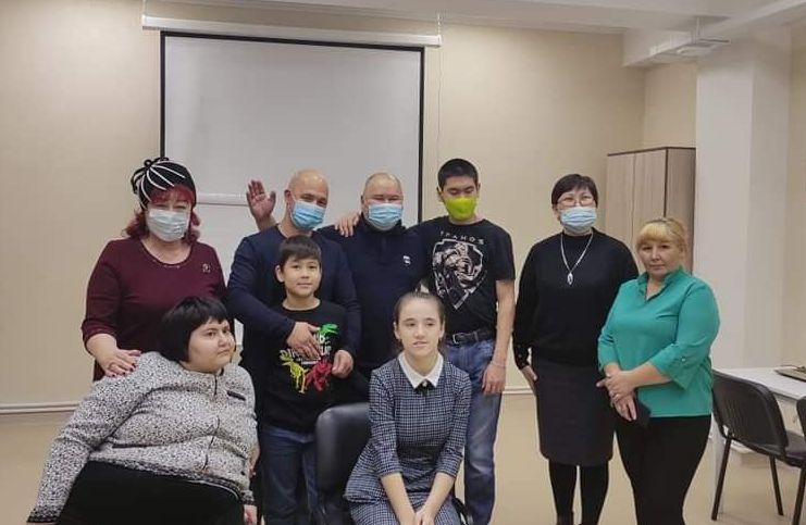 В Улан-Удэ открылся ресурсный центр семейной поддержки «Найдал» В Улан-Удэ открылся ресурсный центр семейной поддержки «Найдал»