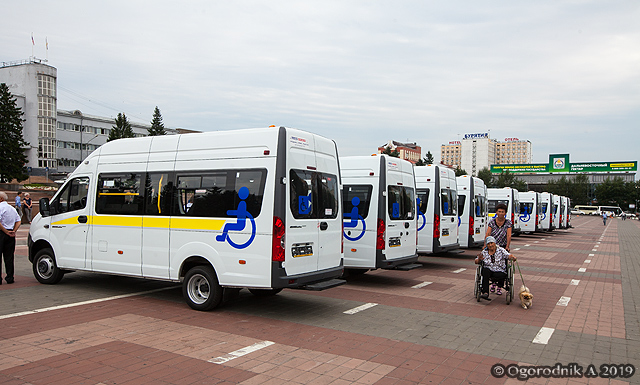 «Старость лечится»: В Бурятии вручили 11 автомобилей для создания мобильных бригад. Фоторепортаж «БМК» «Старость лечится»: В Бурятии вручили 11 автомобилей для создания мобильных бригад. Фоторепортаж «БМК»