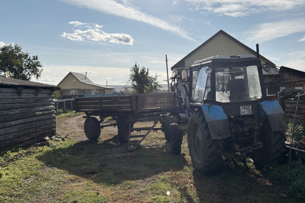 В Бурятии нетрезвый водитель трактора насмерть задавил человека В Бурятии нетрезвый водитель трактора насмерть задавил человека
