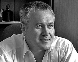 Присутствие Рен-ТВ в нашей республике накануне выборов мэра больше сыграло на руку кандидату Мархаеву Присутствие Рен-ТВ в нашей республике накануне выборов мэра больше сыграло на руку кандидату Мархаеву