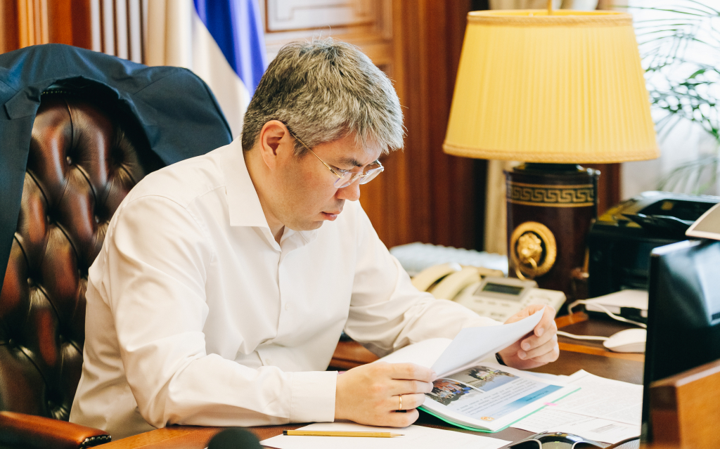 На кого ставит Глава Бурятии? Круг кандидатов на место в Госдуме от Бурятии расширяется На кого ставит Глава Бурятии? Круг кандидатов на место в Госдуме от Бурятии расширяется