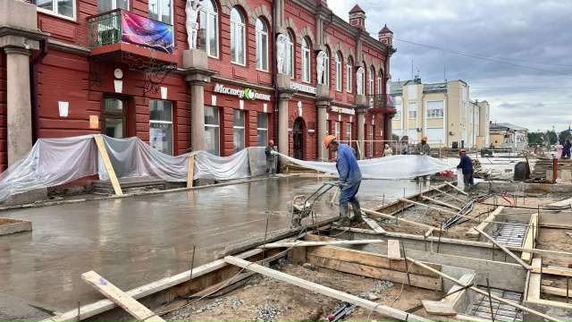 Мэр Улан–Удэ объяснил ремонт Арбата не только визуальными причинами Мэр Улан–Удэ объяснил ремонт Арбата не только визуальными причинами