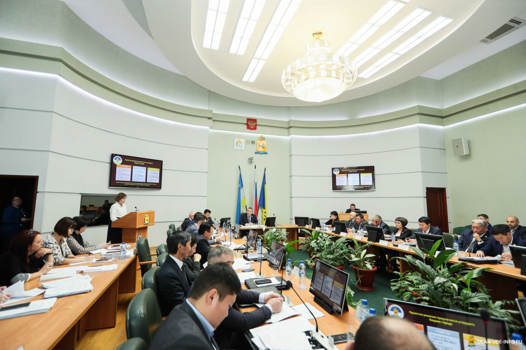 В Горсовете Улан-Удэ состоялась завершающая в 2019 году сессия В Горсовете Улан-Удэ состоялась завершающая в 2019 году сессия