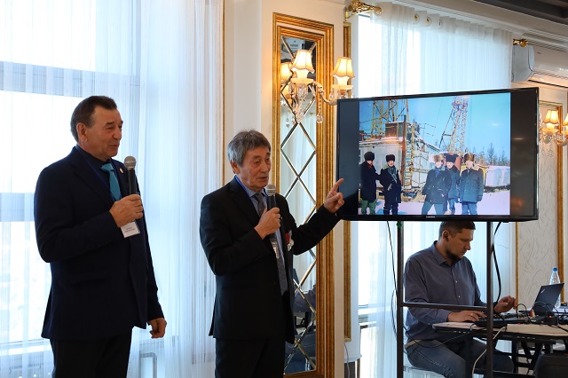 АО «Хиагда» поздравило ветеранов атомной промышленности АО «Хиагда» поздравило ветеранов атомной промышленности