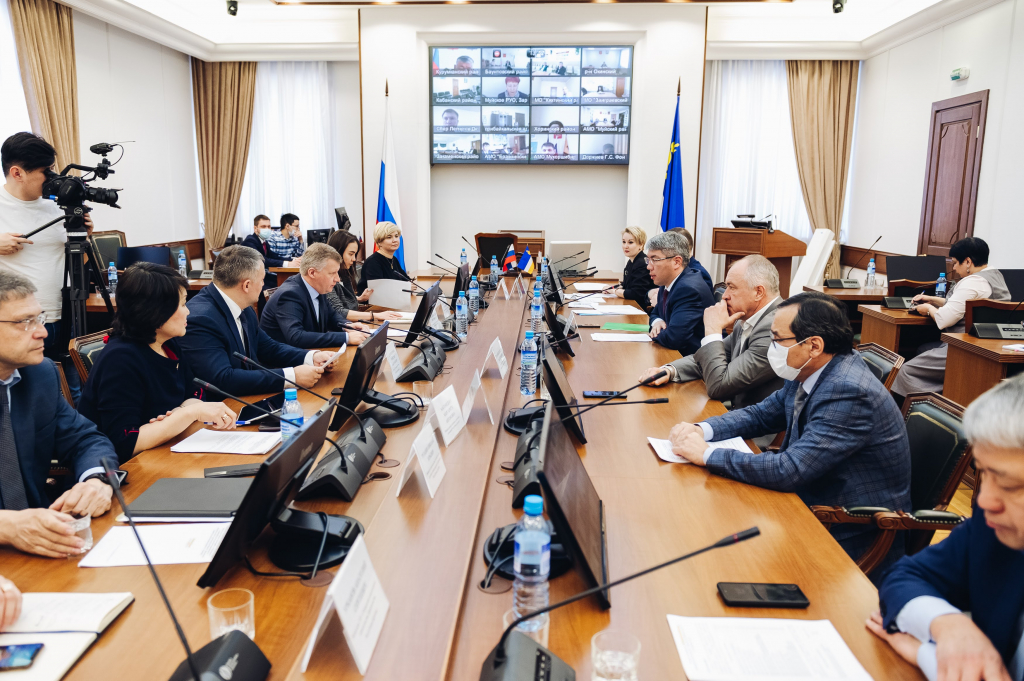 Замминистра просвещения РФ: «Бурятия находится в авангарде по реализации проектов образования» Замминистра просвещения РФ: «Бурятия находится в авангарде по реализации проектов образования»
