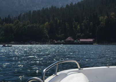 В Бурятии в пруду утонула 13-летняя девочка В Бурятии в пруду утонула 13-летняя девочка