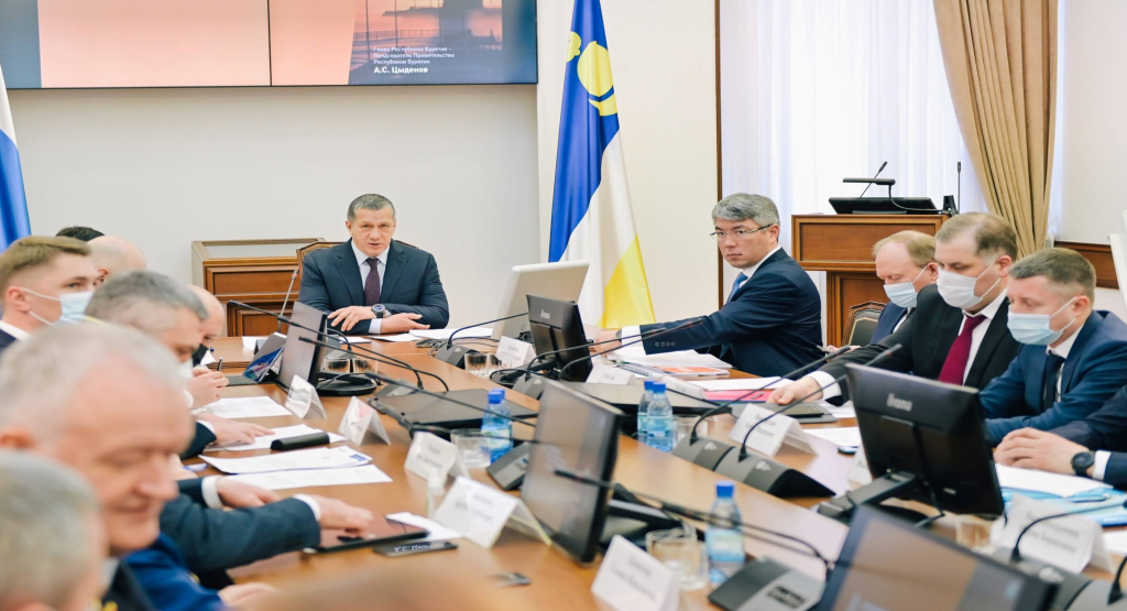 Юрий Трутнев: "Не после 24 года. Работаем сейчас!" Юрий Трутнев: "Не после 24 года. Работаем сейчас!"