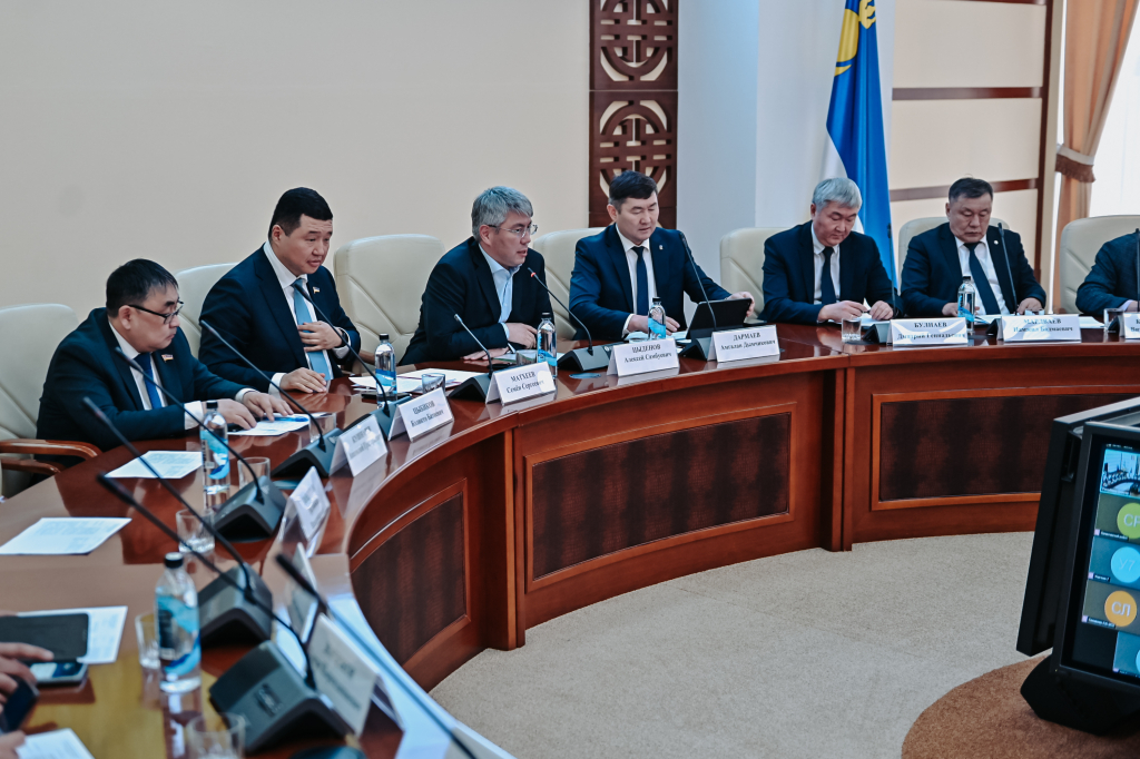 �� ��������� � ������������� ������� ������� �������� ������ �������� � �������������� ������� �����