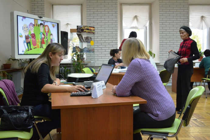 Специалисты контакт-центра «Энергосбыта Бурятии» провели выездное обслуживание в День пожилого человека Специалисты контакт-центра «Энергосбыта Бурятии» провели выездное обслуживание в День пожилого человека