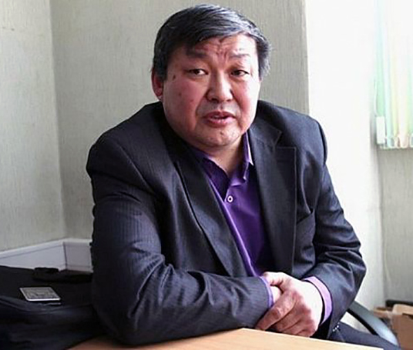 Мнение: «Я был в шоке, когда узнал, что практически все слова, которые мы сейчас произносим, как русские с бурятскими окончаниями, уже есть в бурятском языке – просто мы плохо знаем свой язык» Мнение: «Я был в шоке, когда узнал, что практически все слова, которые мы сейчас произносим, как русские с бурятскими окончаниями, уже есть в бурятском языке – просто мы плохо знаем свой язык»