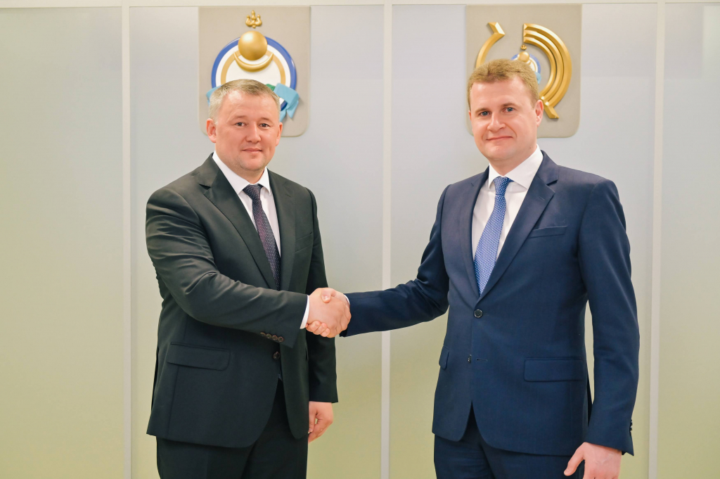 Глава Минвостокразвития РФ поддержал идею создания федерального детского центра отдыха на Байкале Глава Минвостокразвития РФ поддержал идею создания федерального детского центра отдыха на Байкале