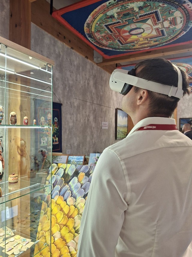 Национальный музей Бурятии на X Восточном экономическом форуме показывает проект ««Буддийская мандала Гунриг» и экспозицию «Байкал — Бурятия — Буддизм. Философия вечной души» Национальный музей Бурятии на X Восточном экономическом форуме показывает проект ««Буддийская мандала Гунриг» и экспозицию «Байкал — Бурятия — Буддизм. Философия вечной души»