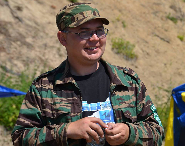 Мнение: «Раньше все считали, что победить браконьеров невозможно, но мы показали пример, как навести порядок даже небольшими силами – буквально пять человек способны охранять огромную территорию на Байкале» Мнение: «Раньше все считали, что победить браконьеров невозможно, но мы показали пример, как навести порядок даже небольшими силами – буквально пять человек способны охранять огромную территорию на Байкале»