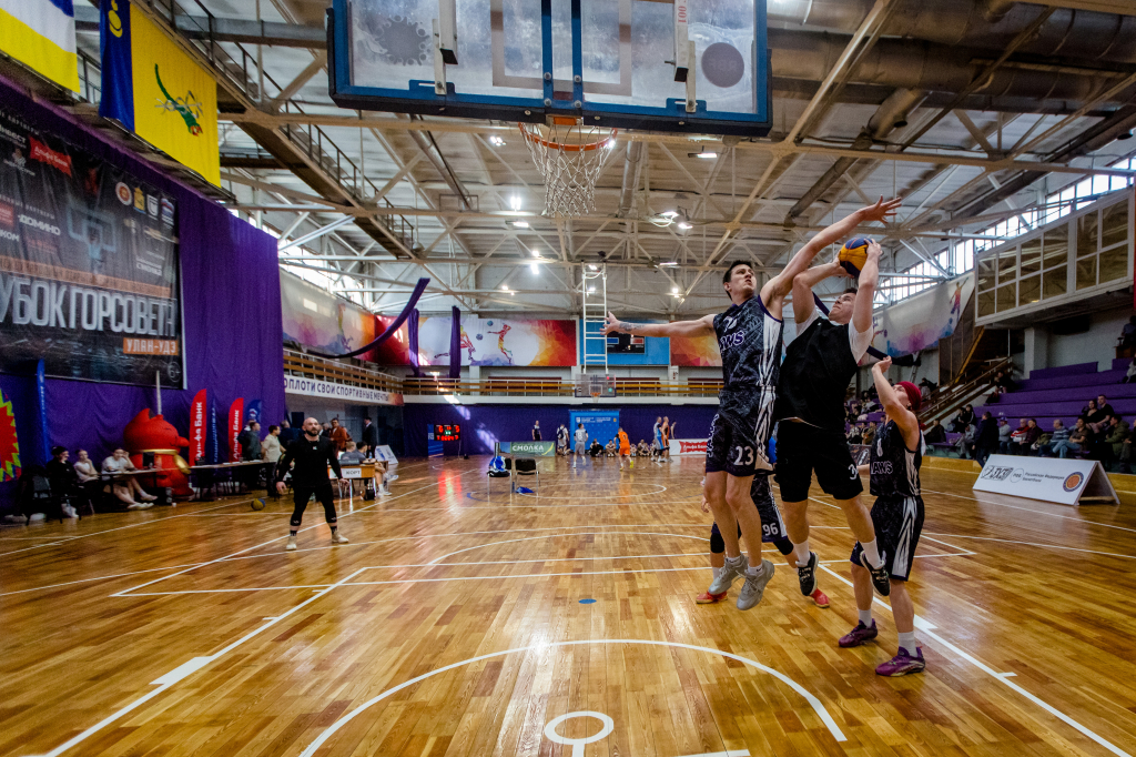 ����� ��������� ������� �� ���������� 3 � 3 ������ ����� ��� ������