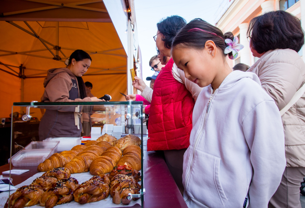 В Улан–Удэ состоялся первый гастрофестиваль «Вкус Бурятии» В Улан–Удэ состоялся первый гастрофестиваль «Вкус Бурятии»