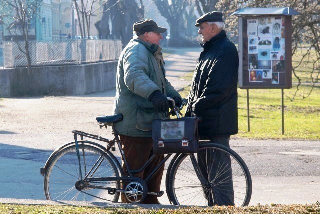 Пенсионер с рюкзаком марихуаны на велосипеде был задержан в Улан-Удэ Пенсионер с рюкзаком марихуаны на велосипеде был задержан в Улан-Удэ