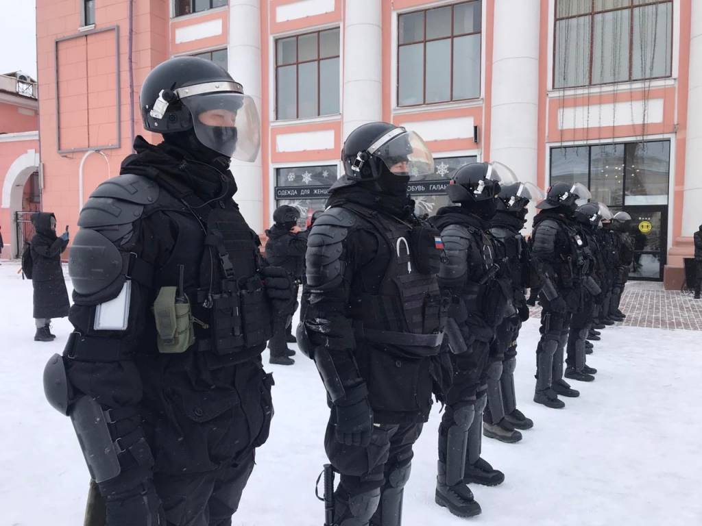 Глава МВД Бурятии: "Разойтись, уважаемые друзья!" Глава МВД Бурятии: "Разойтись, уважаемые друзья!"