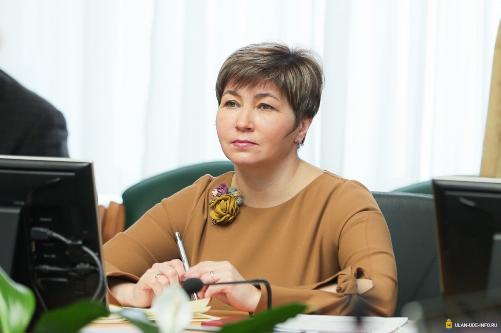 В Администрации Улан-Удэ представили нового Председателя городского Комитета по образованию В Администрации Улан-Удэ представили нового Председателя городского Комитета по образованию