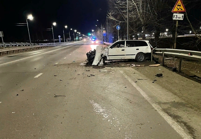 В Улан-Удэ четыре человека пострадали в ДТП В Улан-Удэ четыре человека пострадали в ДТП
