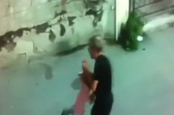 В Бурятии задержали мужчину, с ножом напавшего на девочку В Бурятии задержали мужчину, с ножом напавшего на девочку