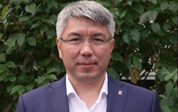 Глава Бурятии: "Ваша поддержка дала нам ресурс, чтобы мы могли работать на федеральном уровне" Глава Бурятии: "Ваша поддержка дала нам ресурс, чтобы мы могли работать на федеральном уровне"