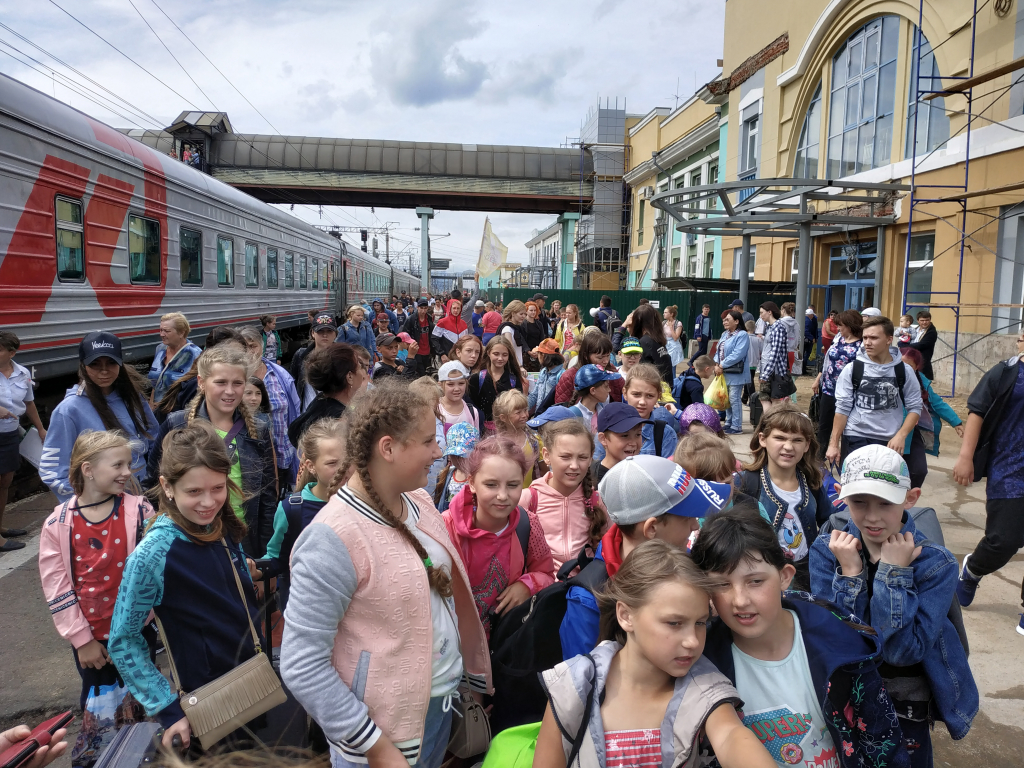 В Бурятию на отдых прибыло 160 детей из пострадавших от паводка районов Иркутской области В Бурятию на отдых прибыло 160 детей из пострадавших от паводка районов Иркутской области