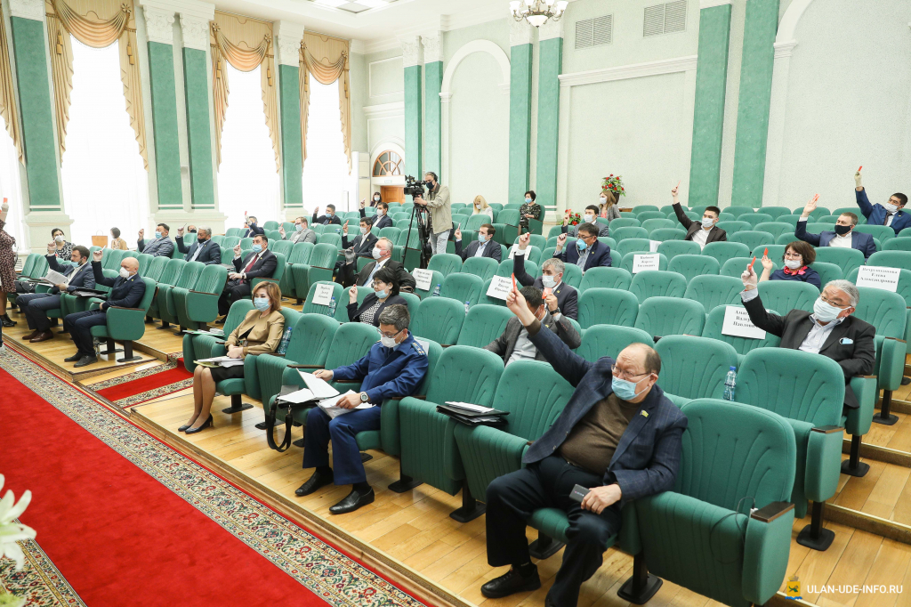 Горсовет Улан-Удэ принял поправки в бюджет города на 2020 год Горсовет Улан-Удэ принял поправки в бюджет города на 2020 год