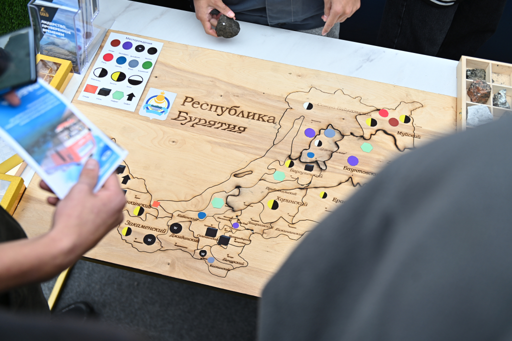 «Жить, работать и учиться в Бурятии»: в Улан–Удэ прошёл форум с 21 площадкой по самым разным направлениям «Жить, работать и учиться в Бурятии»: в Улан–Удэ прошёл форум с 21 площадкой по самым разным направлениям