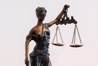 Адвокат: виновным в ЧП с батутом в Улан-Удэ грозит уголовная ответственность Адвокат: виновным в ЧП с батутом в Улан-Удэ грозит уголовная ответственность