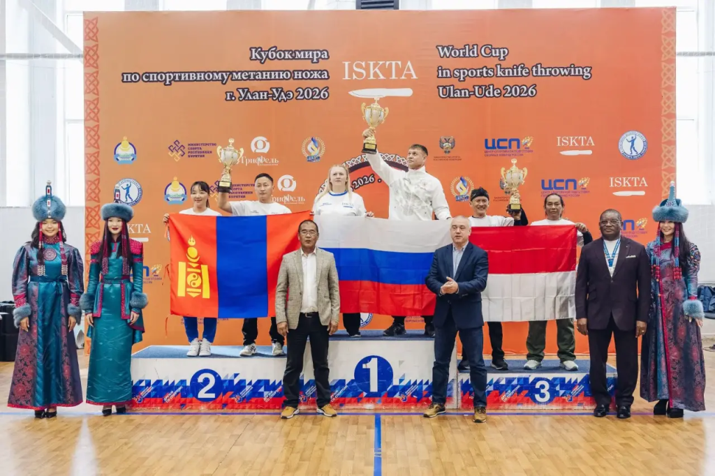Кубок мира по спортивному метанию ножа в Улан–Удэ завершился победой России Кубок мира по спортивному метанию ножа в Улан–Удэ завершился победой России
