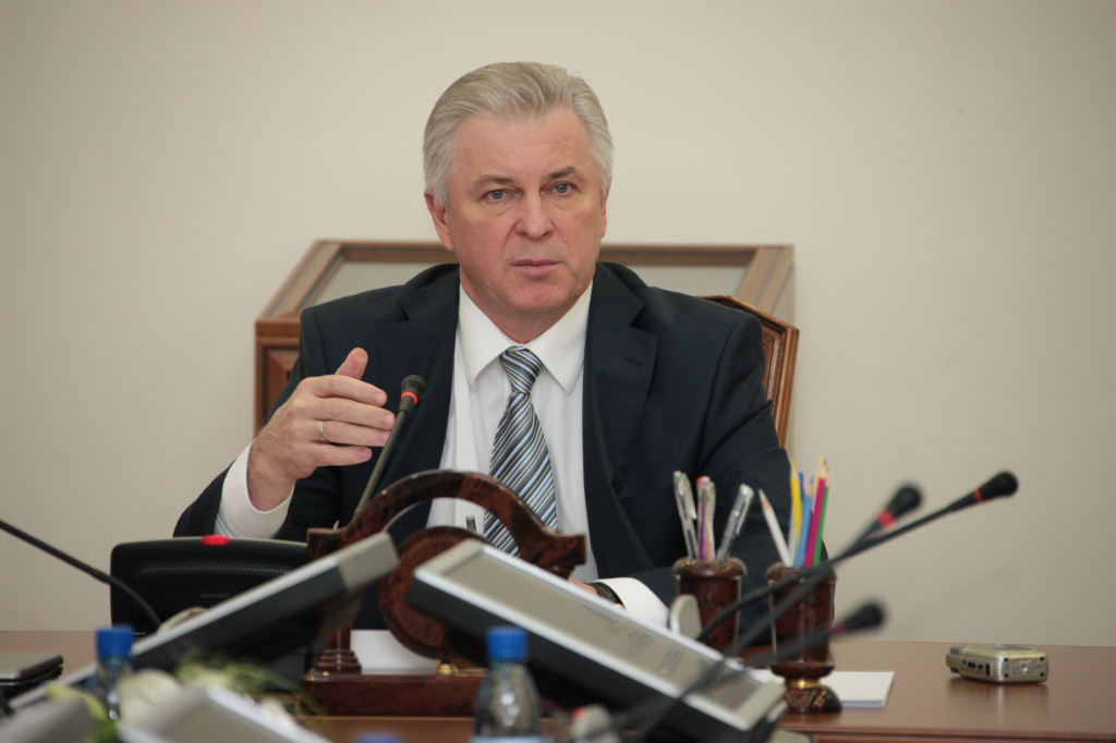 Экс-глава Бурятии Вячеслав Наговицын выдвинут кандидатом на должность замглавы Счётной палаты Экс-глава Бурятии Вячеслав Наговицын выдвинут кандидатом на должность замглавы Счётной палаты